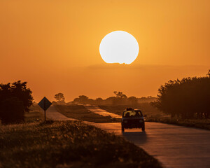 Fototapeta na wymiar sunset on the highway