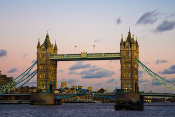 Obraz premium イギリス、ロンドンの観光名所を旅行する風景 Scenes from a trip to the sights of London, England