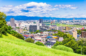 Fototapeta premium 青空が広がる郊外の住宅地 東京