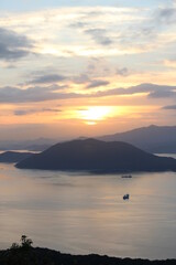日本の自然と瀬戸内海の夕日