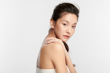 Fototapeta na wymiar Beautiful young asian woman with clean fresh skin on white background, Face care, Facial treatment, Cosmetology, beauty and spa, Asian women portrait.