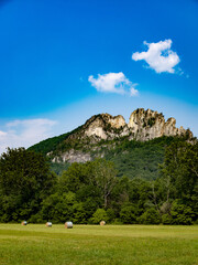 Vertical shot of the Seneca Rocks in West Virginia in the summer