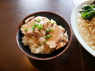 チャーシュー丼