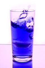 colourful cocktail drink, retro pop art style  