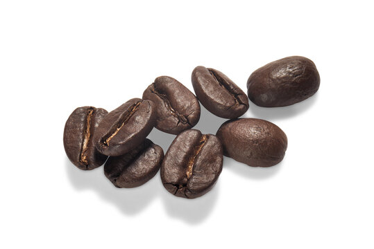 Porção de grãos de café torrados e selecionados
