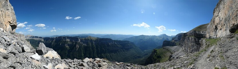 Faja de las Flores © bart47