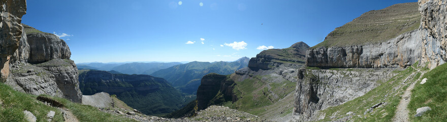 Faja de las Flores © bart47