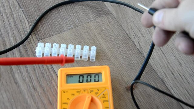 Tester for measuring and repairing electrical appl