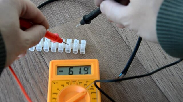 Tester for measuring and repairing electrical appl