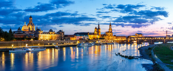 Dresden Frauenkirche church skyline Elbe old town panorama in Germany at night - obrazy, fototapety, plakaty