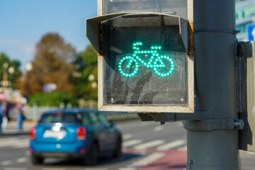 green traffic light