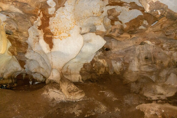 フィリピン、パラワン州のブスアンガ島コロン島周辺の観光名所を旅行する風景 Scenes from a trip around Coron Island, Busuanga, Palawan, Philippines.