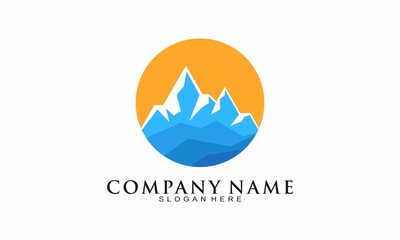Fototapeta na wymiar Sea mountain creative logo