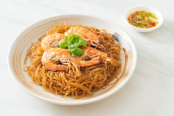 Casseroled or Baked Shrimp with Glass Noodles