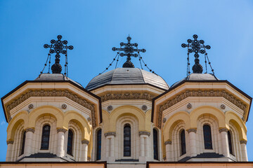 Fototapeta premium ルーマニア トランシルヴァニア地方にある要塞都市アルバ・ユリアの要塞内のルーマニア正教会聖堂