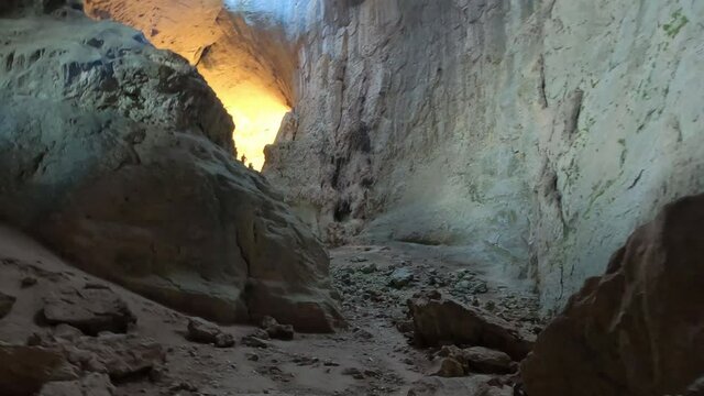 Walk Through Devetashka Cave, Bulgaria