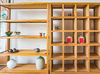 Fototapeta na wymiar wooden shelf with shelves and books