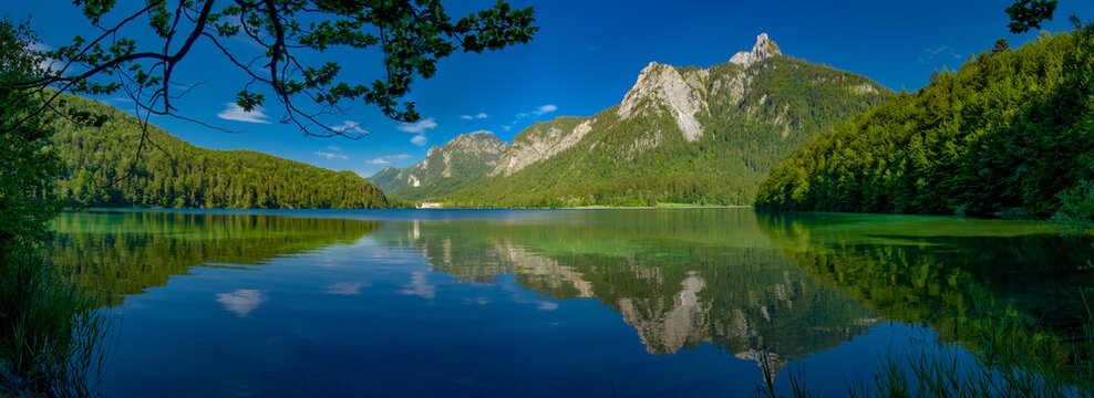 Alpsee am Schloss Neu Schwanstein in F&uuml;ssen