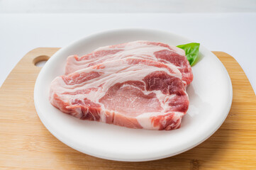 豚肩ロース肉
