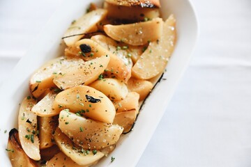 greek mediterranean restaurant lunch