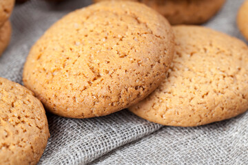 not very sweet dry and crunchy cookies