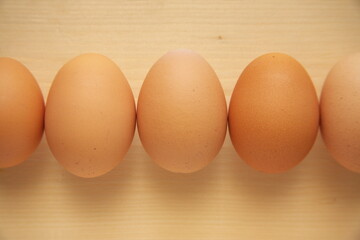 並べられた卵