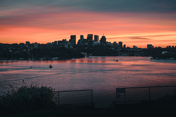 Fototapeta premium Sunrise over North Sydney