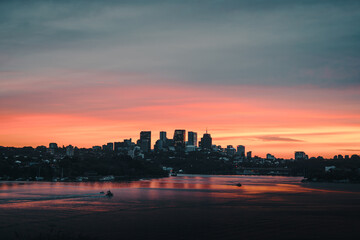 Fototapeta premium Sunrise over North Sydney