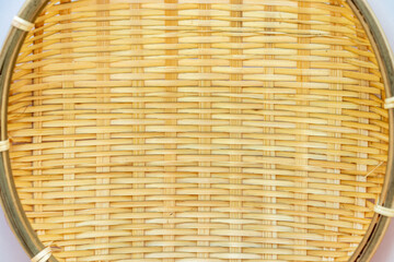 竹で作られた円形のざる