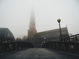 Speicherstadt Hamburg bei Nebel