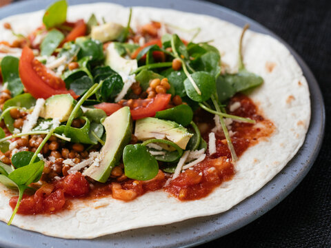 Tortillas with Winter Purslane, Lentils, Walnuts and Salsa