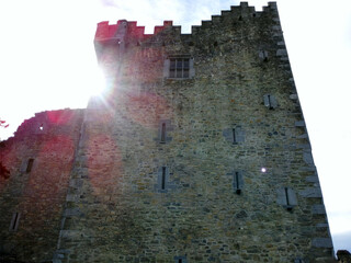 Ireland - castles. 
On the green island there are many monuments that are worth our attention, castles, villages, monuments of culture and nature.