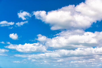 Naklejka na ściany i meble Beautiful clouds pattern in the sky
