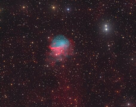 The Planetary Nebula Patchick-Strottner-Drechsler 5 in the constellation Lyra