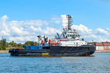 Rescue tug of the Russian navy. Baltic sea