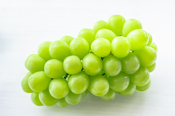 秋の味覚　シャインマスカット