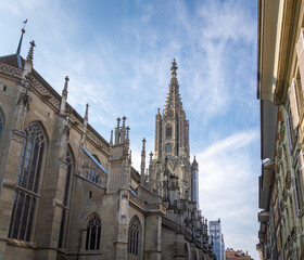 Fototapeta na wymiar Bern Minster - Gothic Cathedral - Bern, Switzerland