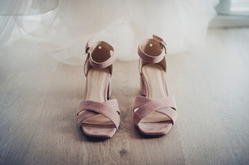 pink wedding shoes with high heels