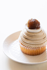 ケーキのモンブラン　栗のスイーツ