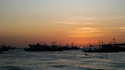 Fototapeta premium sunset in the harbor