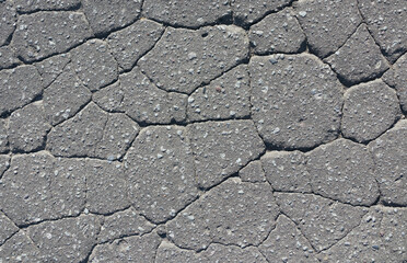 アスファルト　ひび割れ