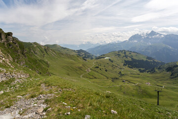 Fototapeta na wymiar Le valais suisse depuis Avoriaz