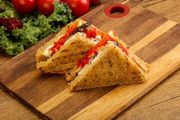 Club sandwich with eggplant and cheese