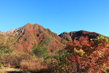 紅葉の茶臼岳（那須岳）