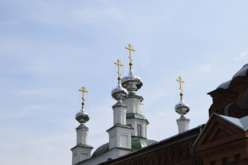 Fototapeta na wymiar church with domes