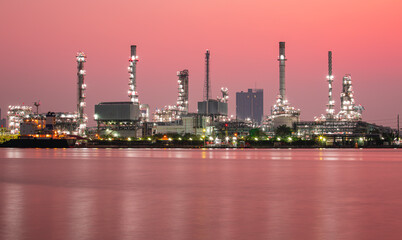 Fototapeta na wymiar Oil refinery at morning