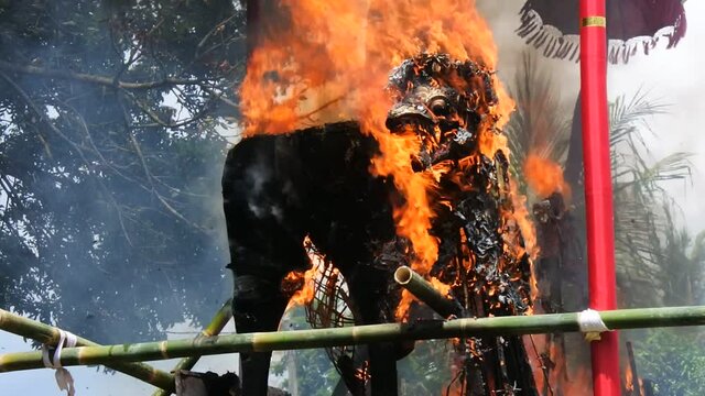 Ngaben tradition burning bodies at  Bali
