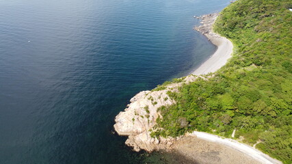 象鼻ヶ岬県立室積公園 山口県南東部の光市にある『象鼻ヶ岬（ぞうびがさき）』

御手洗湾、室積湾を包むようにして室積半島の先端からのびる象鼻ヶ岬 象鼻ヶ岬県立室積公園
