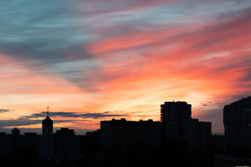 Obraz na płótnie Canvas sunset over the city