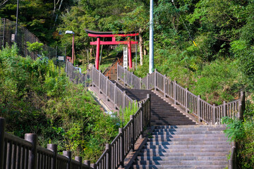 Fototapeta premium 岐阜県関市 安櫻山御嶽神社 参道